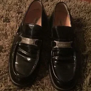 Dolce & Gabbana authentic men’s patent leather loafer. Size 9. Gorgeous. In box. Dolce & Gabbana | Shoes | Dolce Gabbana Authentic Mens  main image 2